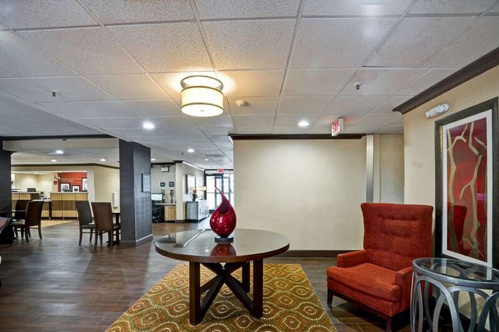 Hampton Inn Albany-Wolf Road Интерьер фото